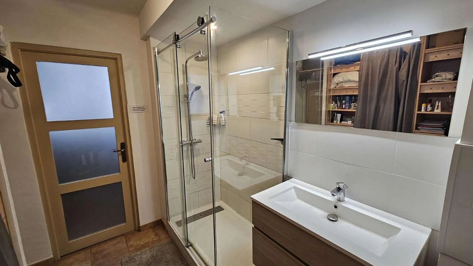 Bel Appartement Avec Balcon A 300M De Plage, Climatisation, Internet... Six-Fours-les-Plages